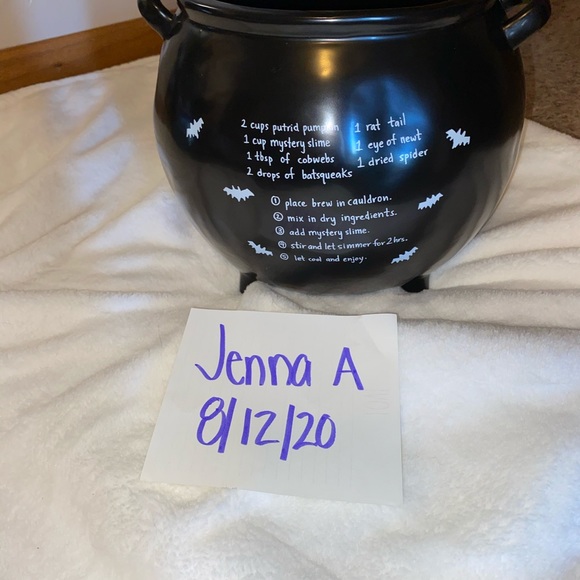 Rae Dunn Cauldron with Recipe - Picture 2 of 2